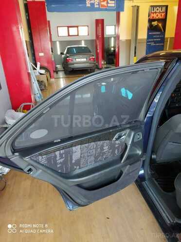 Mercedes E 240 1998, 329,500 km - 2.4 l - Bakı