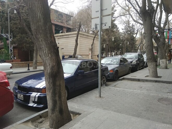 BMW 320 1994, 350,000 km - 0.2 l - Bakı
