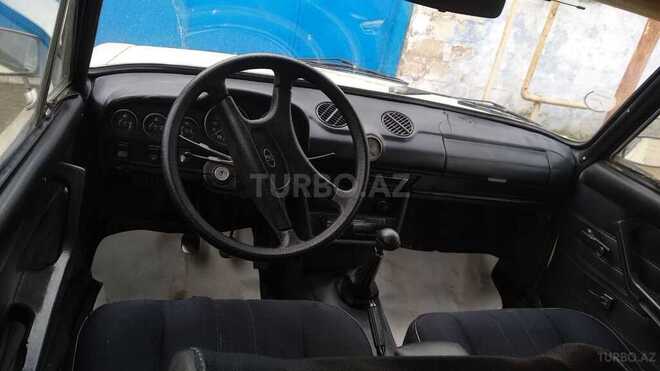 LADA (VAZ) 2106 1993, 200,000 km - 1.5 l - Salyan