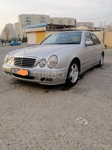 Mercedes E 240 2000, 238,000 km - 2.6 л - Sumqayıt