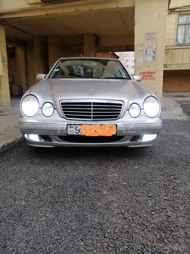 Mercedes E 240 2000, 238,000 km - 2.6 л - Sumqayıt