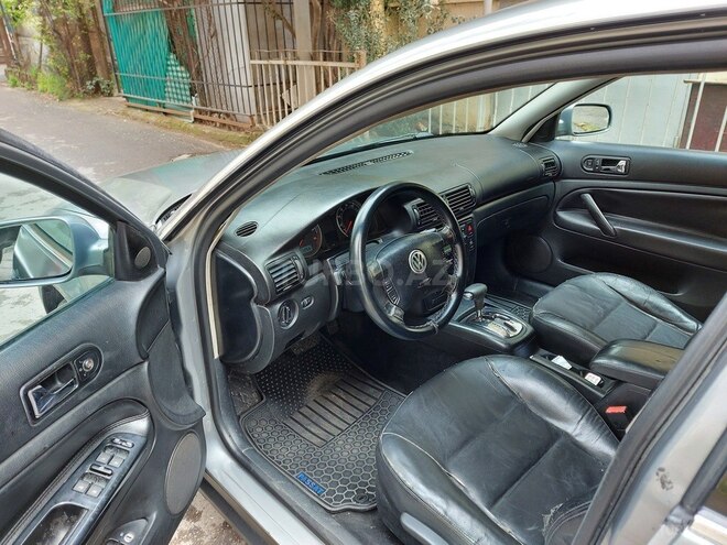Volkswagen Passat 2001, 219,000 km - 1.8 l - Bakı