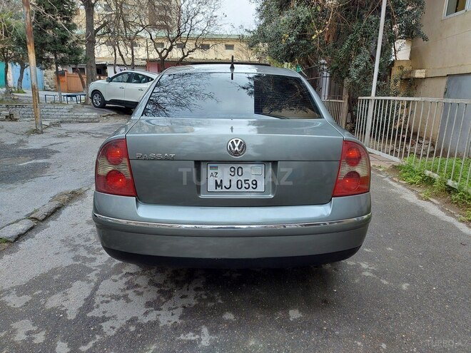 Volkswagen Passat 2001, 219,000 km - 1.8 l - Bakı