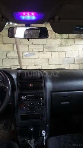 Opel Astra 2004, 300,000 km - 1.7 l - Kürdəmir