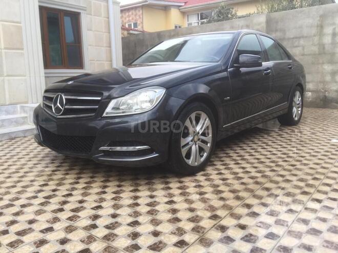 Mercedes C 180 2011, 136,000 km - 1.8 л - Lənkəran