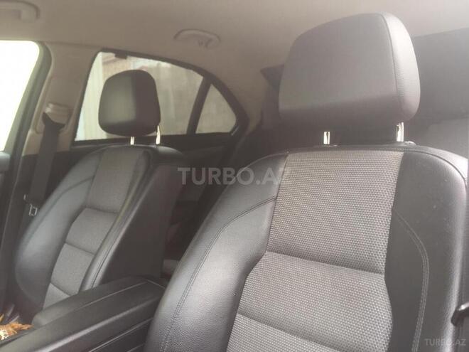 Mercedes C 180 2011, 136,000 km - 1.8 л - Lənkəran