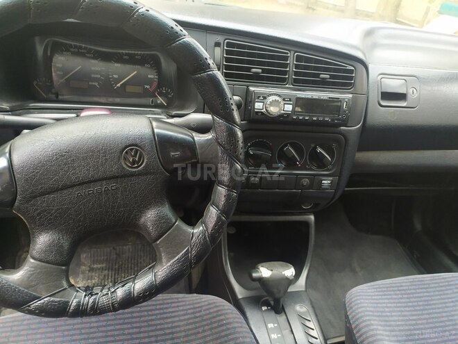 Volkswagen Golf 1993, 263,000 km - 2.0 л - Bakı