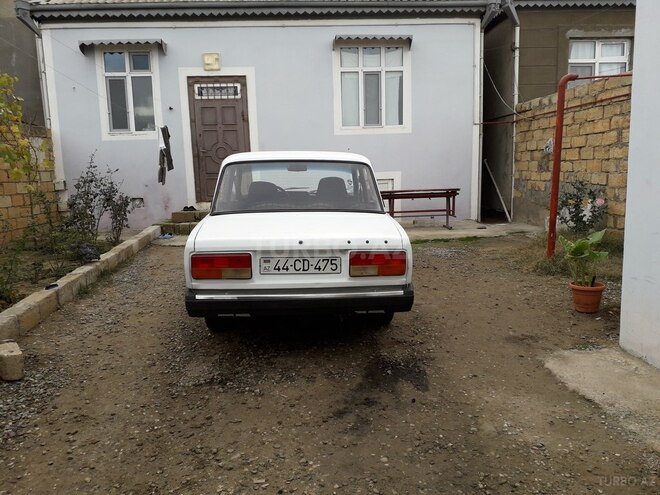LADA (VAZ) 2105 1984, 582,200 km - 1.6 l - İmişli