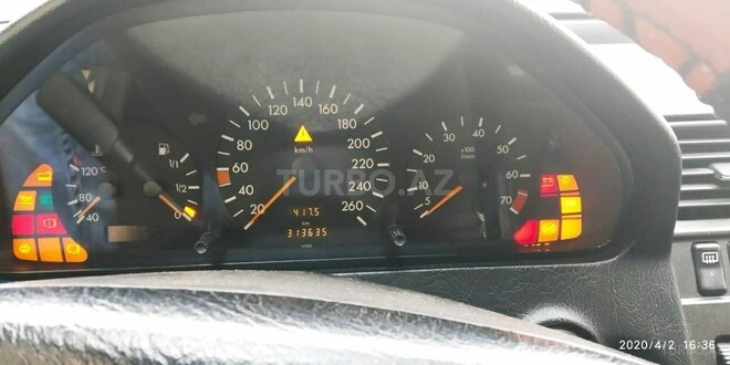 Mercedes C 280 1995, 313,635 km - 2.8 l - Naxçıvan