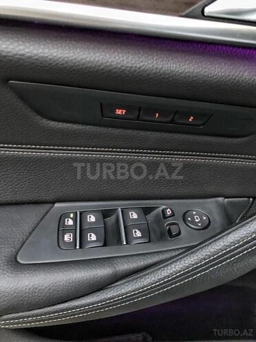BMW 520 2017, 83,760 km - 2.0 l - Bakı