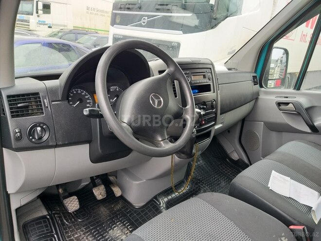 Mercedes Sprinter 316 2009, 236,000 km - 2.2 l - Salyan