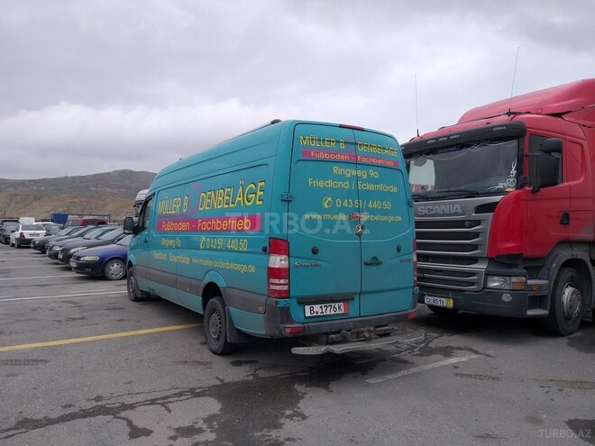 Mercedes Sprinter 316 2009, 236,000 km - 2.2 l - Salyan