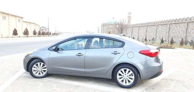 Kia Cerato 2015, 90,000 km - 1.8 l - Naxçıvan