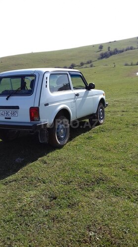 LADA (VAZ) Niva 2006, 31,000 km - 1.7 л - Lerik