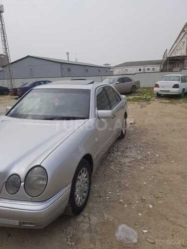 Mercedes E 320 1996, 239,089 km - 3.2 л - Bakı