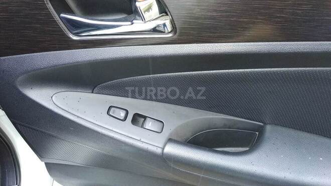 Hyundai Sonata 2011, 126,000 km - 2.0 l - Bakı