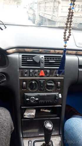 Mercedes E 240 2000, 403,500 km - 2.4 l - Sumqayıt