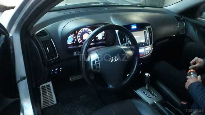 Hyundai Elantra 2009, 86,000 km - 1.6 l - Bakı