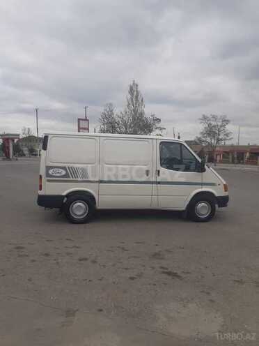 Ford Transit 1999, 263,000 km - 2.5 l - Mingəçevir