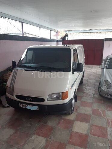 Ford Transit 1999, 263,000 km - 2.5 l - Mingəçevir