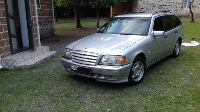 Mercedes C 180 1999, 274,000 km - 1.8 l - Zaqatala