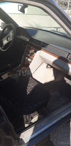 Mercedes E 250 1991, 450,865 km - 0.3 l - Bakı