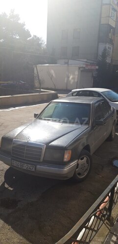 Mercedes E 250 1991, 450,865 km - 0.3 l - Bakı