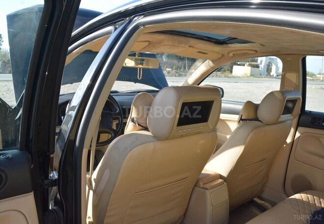 Volkswagen Passat 2001, 270,000 km - 1.8 л - Salyan