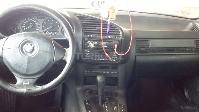 BMW 320 1998, 215,342 km - 2.0 l - Şirvan