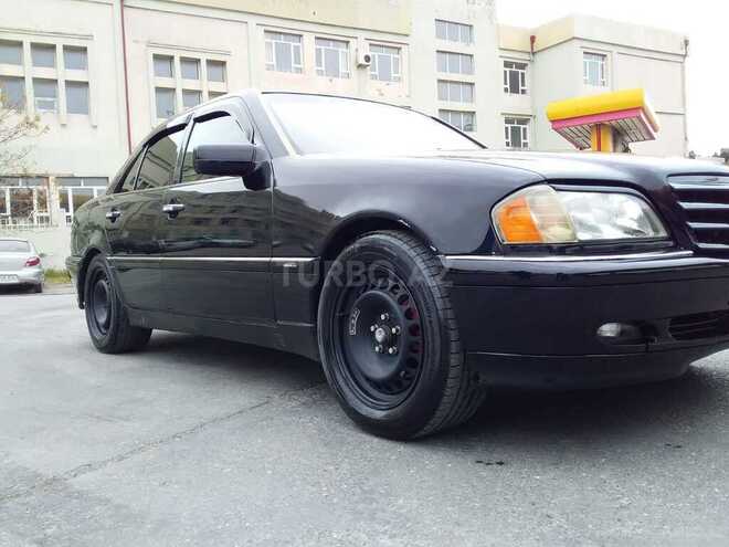 Mercedes C 230 1997, 282,000 km - 2.3 л - Bakı
