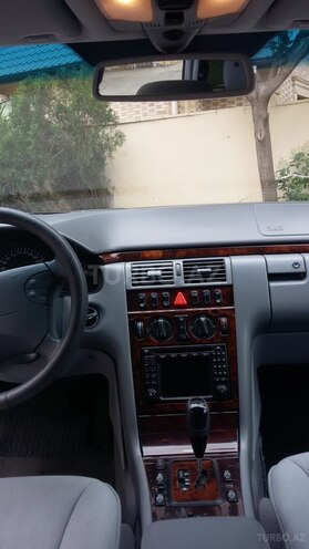 Mercedes E 200 2001, 340,000 km - 2.0 l - Bakı