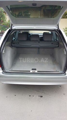 Mercedes E 200 2001, 340,000 km - 2.0 l - Bakı