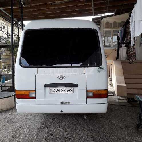 Hyundai  2001, 150,000 km - 3.9 л - Lənkəran
