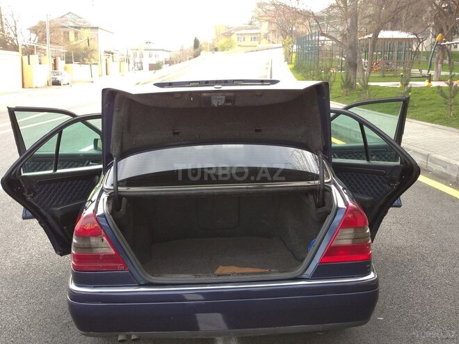 Mercedes C 220 1995, 407,700 km - 2.2 l - Bakı