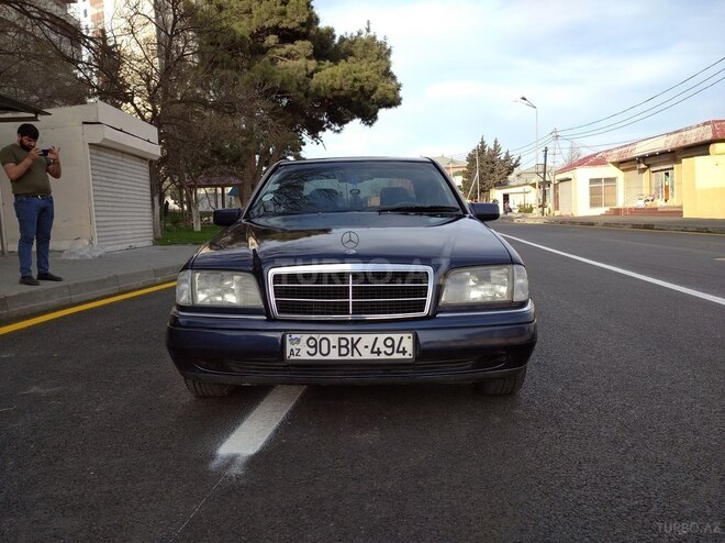 Mercedes C 220 1995, 407,700 km - 2.2 l - Bakı
