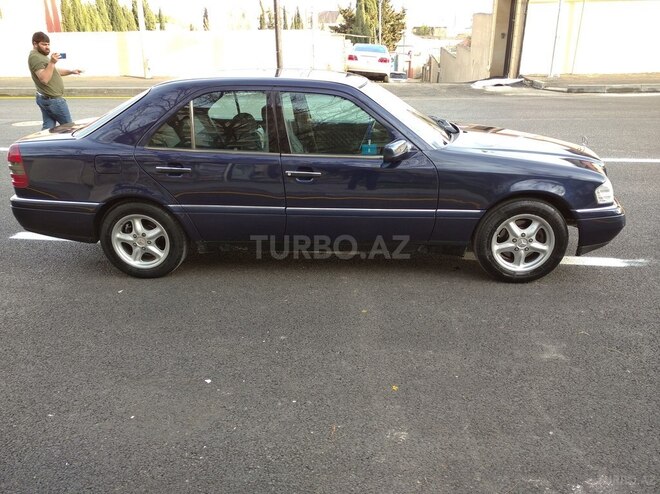 Mercedes C 220 1995, 407,700 km - 2.2 l - Bakı