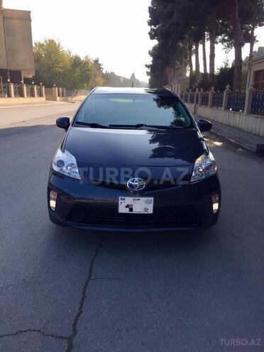 Toyota Prius 2015, 105,000 km - 1.8 l - Bakı