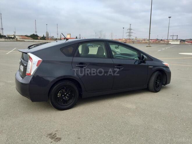 Toyota Prius 2015, 105,000 km - 1.8 l - Bakı