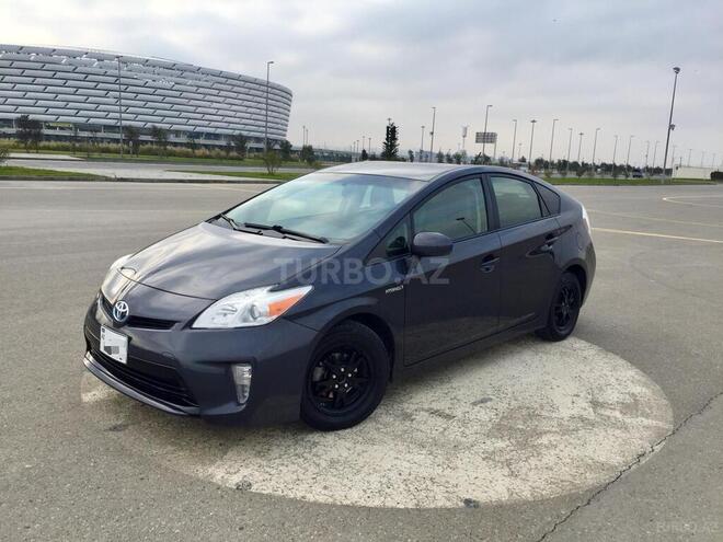 Toyota Prius 2015, 105,000 km - 1.8 l - Bakı