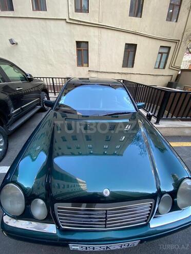 Mercedes E 240 1997, 397,000 km - 0.3 l - Bakı