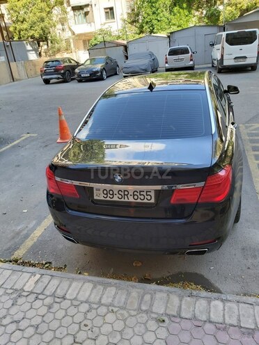 BMW 750 2009, 127,000 km - 4.4 l - Bakı