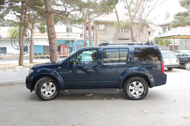 Nissan Pathfinder 2006, 265,000 km - 2.5 l - Bakı