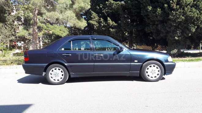 Mercedes C 200 2000, 275,000 km - 2.0 l - Bakı