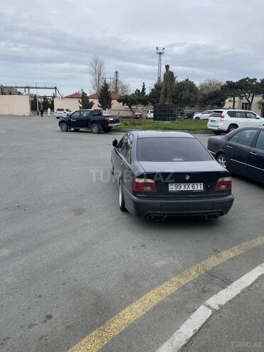 BMW 540 1999, 259,000 km - 4.4 l - Bakı