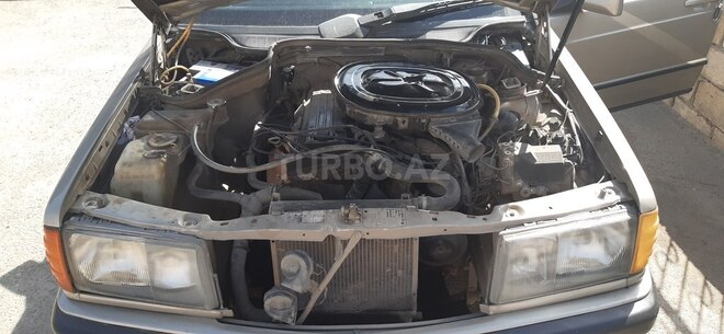 Mercedes 190 1986, 500,000 km - 0.2 l - Xırdalan