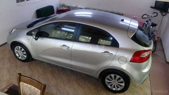 Kia Rio 2011, 179,000 km - 1.2 л - Bakı