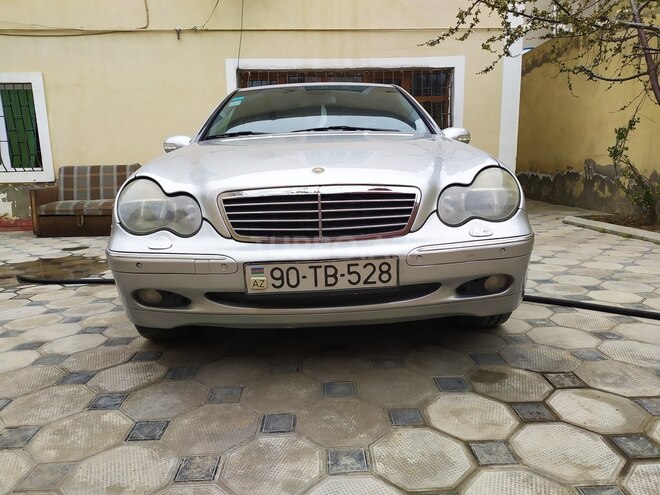 Mercedes C 240 2000, 262,754 km - 2.6 l - Bakı