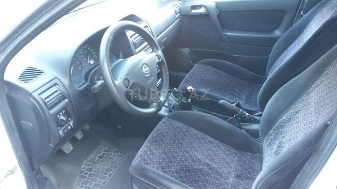 Opel Astra 1998, 245,955 km - 2.0 л - Bakı