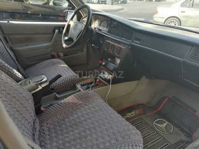 Mercedes 190 1992, 413,556 km - 2.0 l - Lənkəran