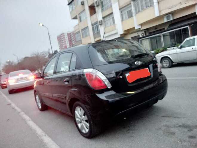 Kia Rio 2011, 200,000 km - 1.4 л - Bakı